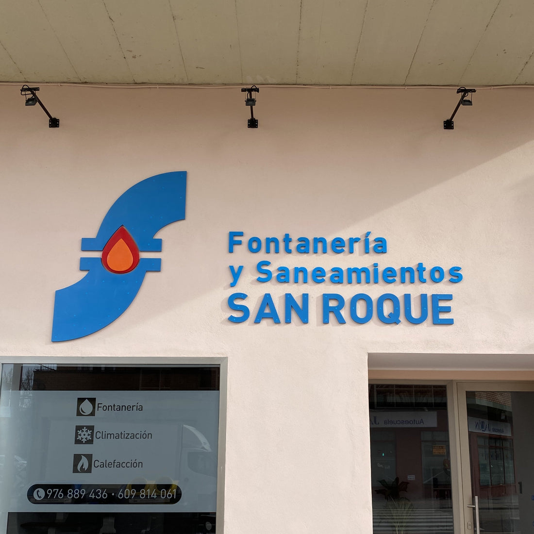Fachada Fontanería y Saneamientos San Roque